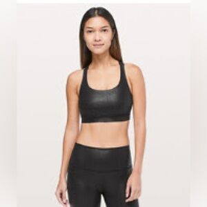 Lululemon black shimmer sports bra size 12 energy bra foil
